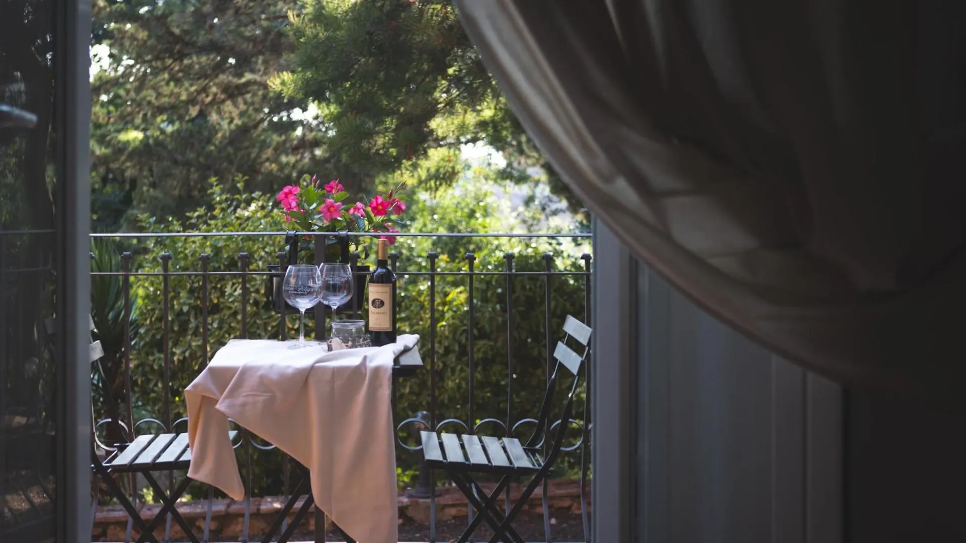 Podere San Filippo B&B-Apartment-Pet Friendly-Rent Bike And Bike Friendly Bibbona