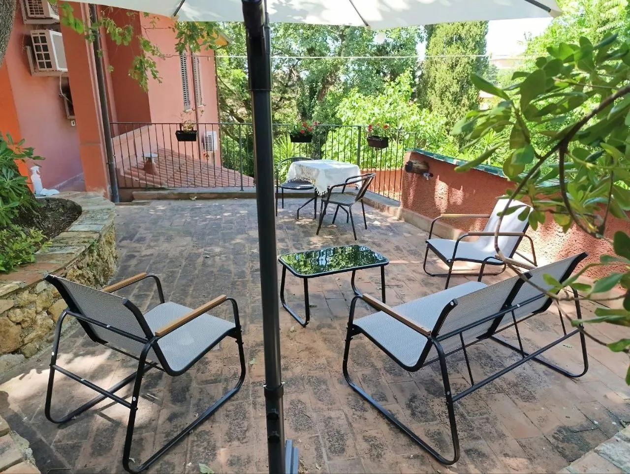 Podere San Filippo B&B-Apartment-Pet Friendly-Rent Bike And Bike Friendly Bibbona