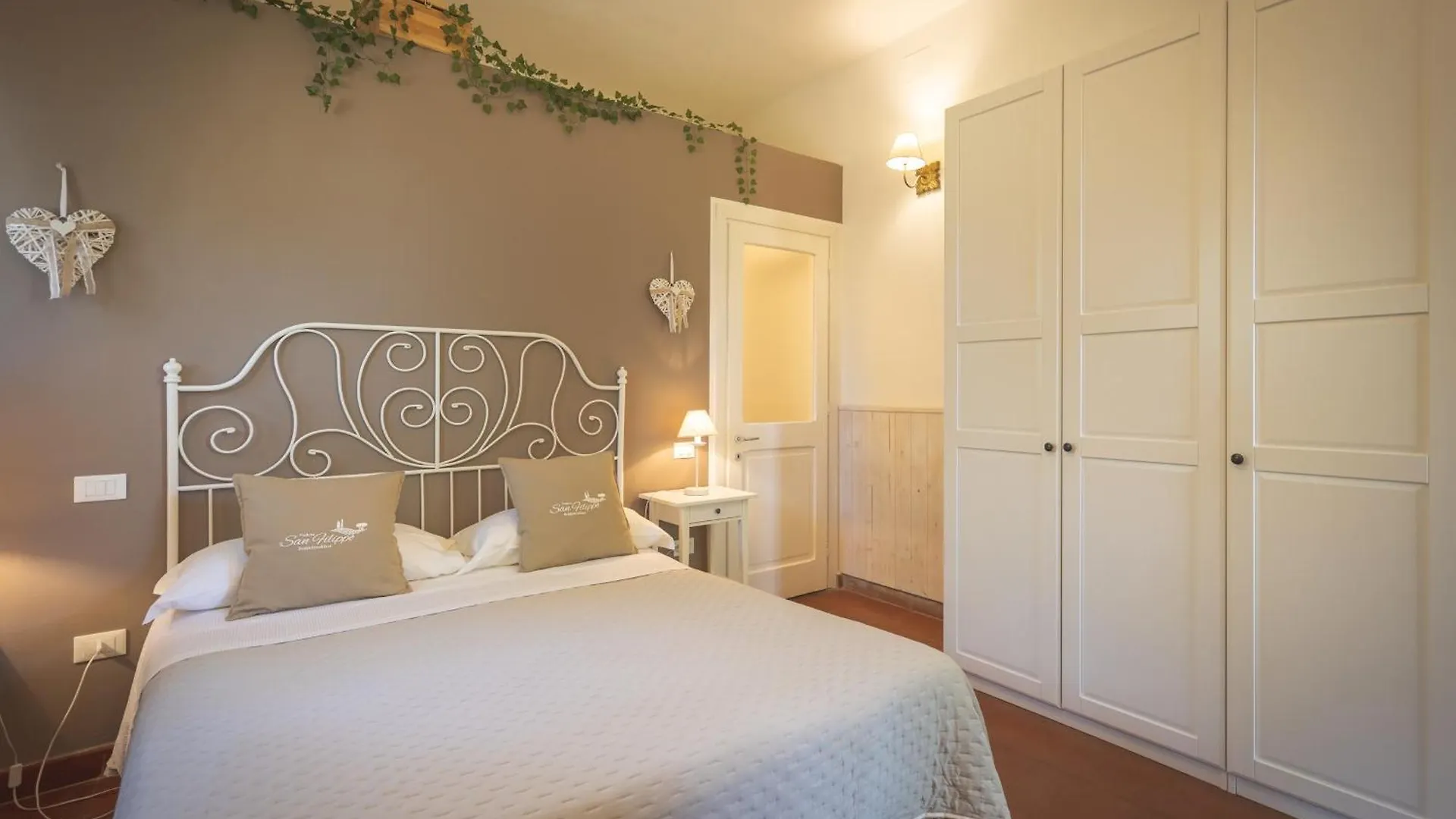Podere San Filippo B&B-Apartment-Pet Friendly-Rent Bike And Bike Friendly 비보나